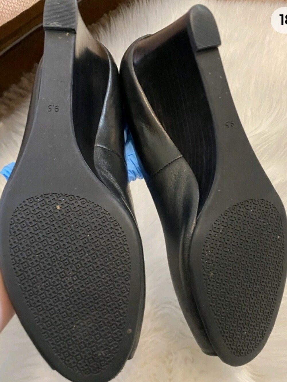 Tory Burch Black Leather Peep-Toe Flats with Gold Logo - Picture 10 of 12